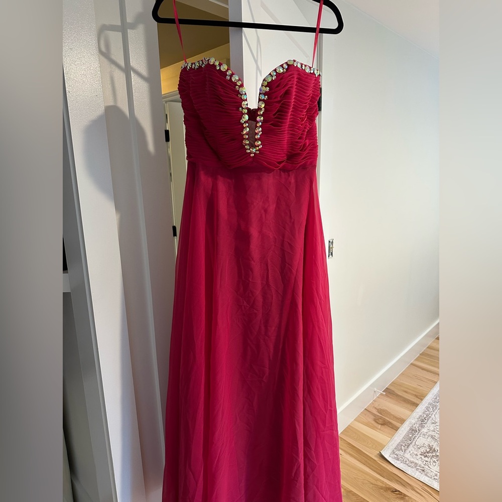 Pink Strapless Sleeveless Dress